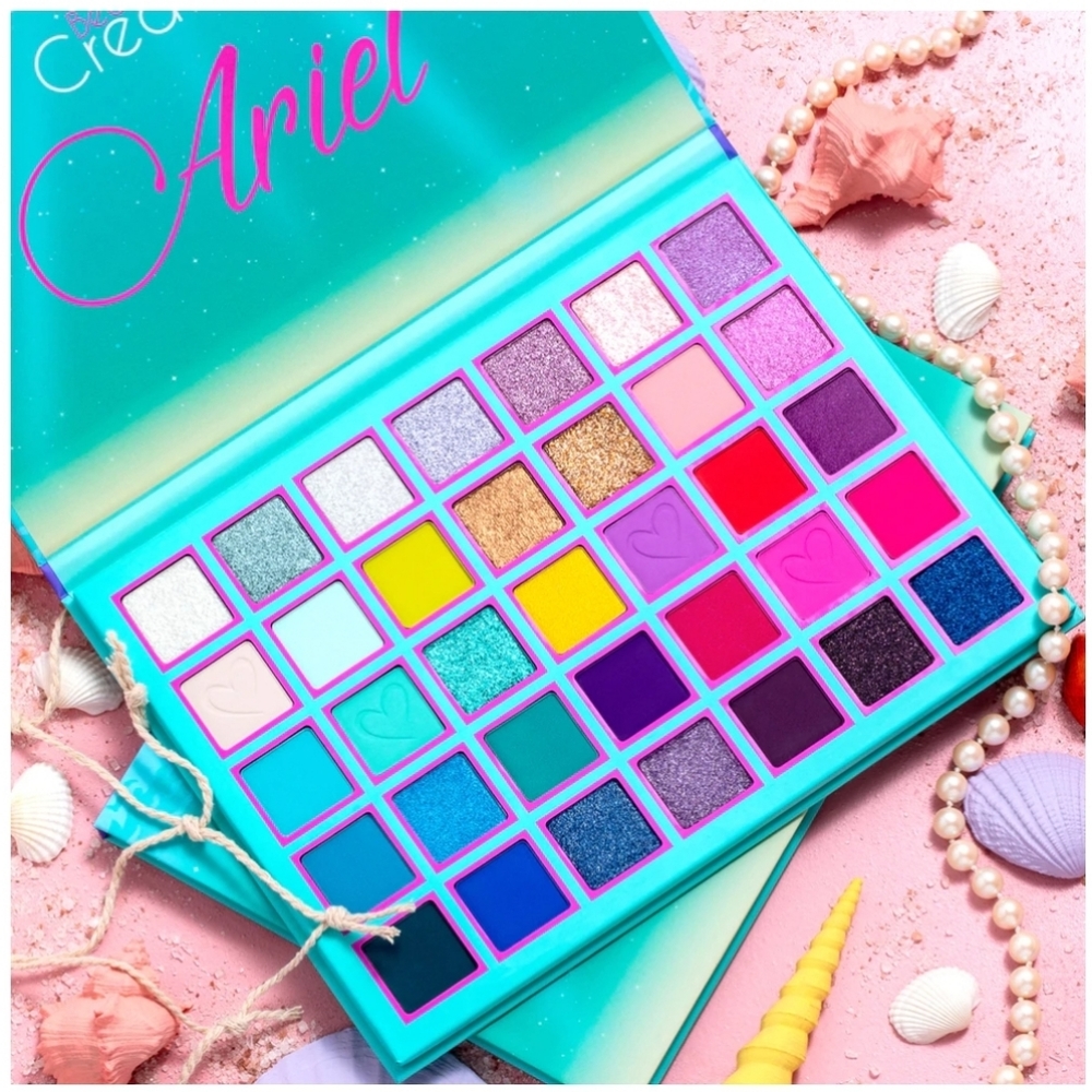 Ariel Beauty creations eyeshadow pallete